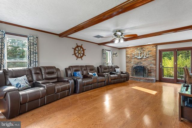3131 ASHWOOD DR, Dunkirk, MD 20754