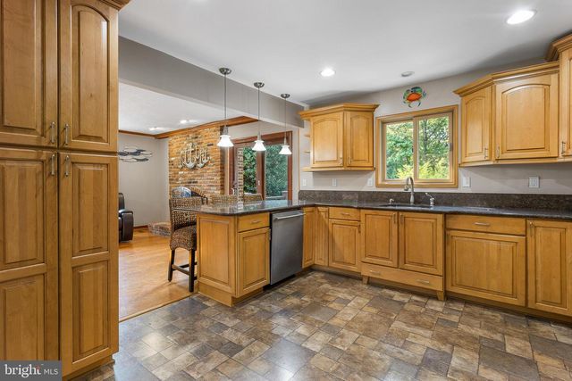 3131 ASHWOOD DR, Dunkirk, MD 20754