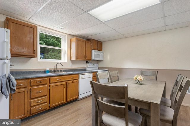 3131 ASHWOOD DR, Dunkirk, MD 20754