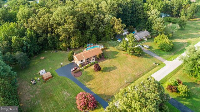 3131 ASHWOOD DR, Dunkirk, MD 20754