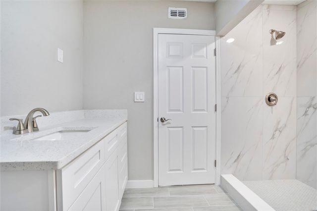 6211 FLORENCE STREET, Gibsonton, FL 33534