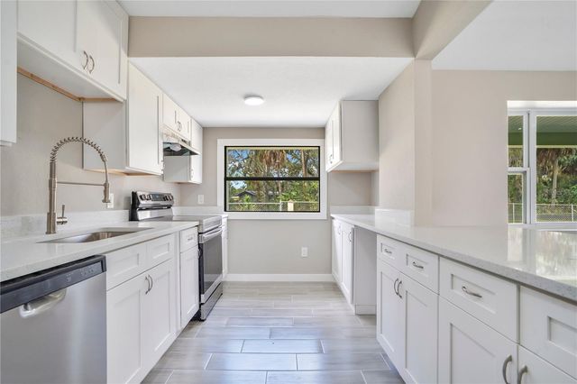 6211 FLORENCE STREET, Gibsonton, FL 33534