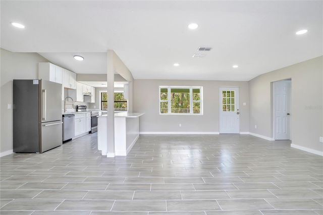 6211 FLORENCE STREET, Gibsonton, FL 33534