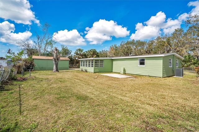 6211 FLORENCE STREET, Gibsonton, FL 33534