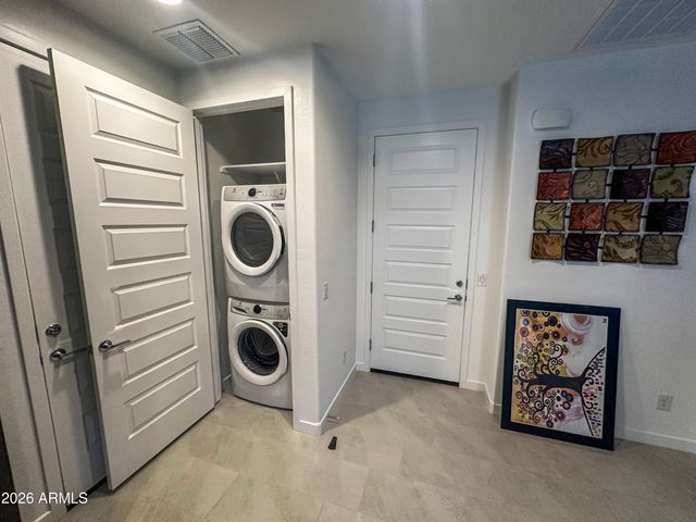 15833 W KENDALL Street, Goodyear, AZ 85338