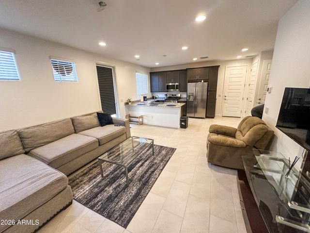 15833 W KENDALL Street, Goodyear, AZ 85338