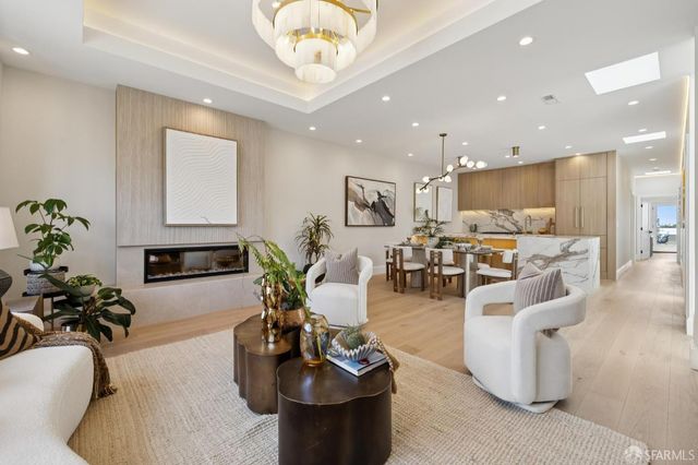 1759 21st Avenue, San Francisco, CA 94122