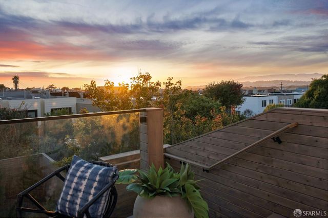 1759 21st Avenue, San Francisco, CA 94122