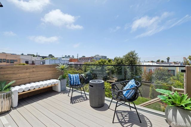 1759 21st Avenue, San Francisco, CA 94122