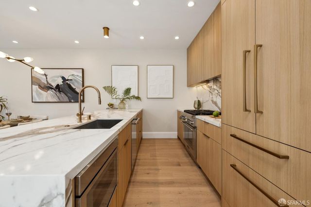 1759 21st Avenue, San Francisco, CA 94122