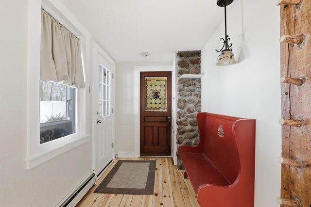 25 Pepperell Road, Brookline, NH 03033