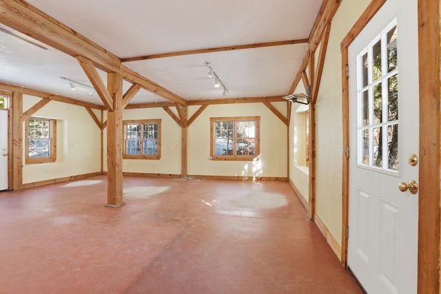 25 Pepperell Road, Brookline, NH 03033