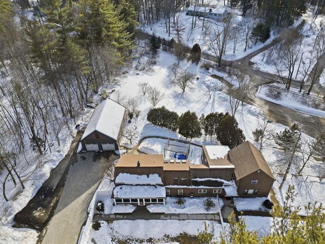 25 Pepperell Road, Brookline, NH 03033