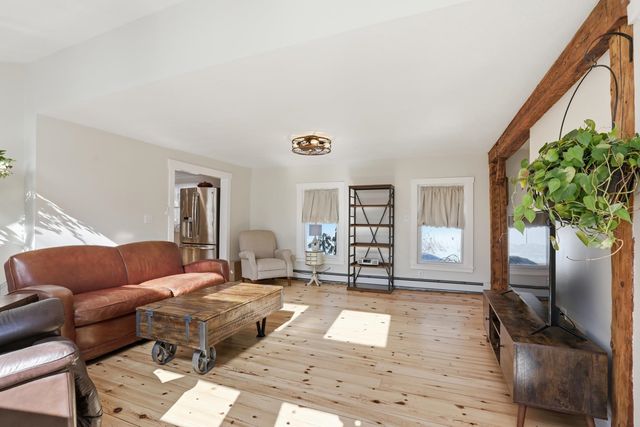 25 Pepperell Road, Brookline, NH 03033