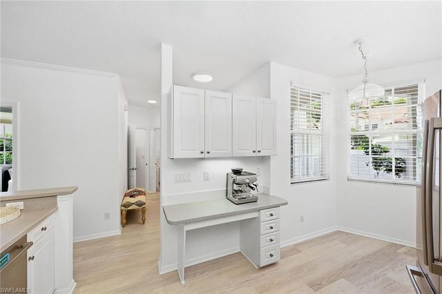 8315 Excalibur CIR P11, Naples, FL 34108