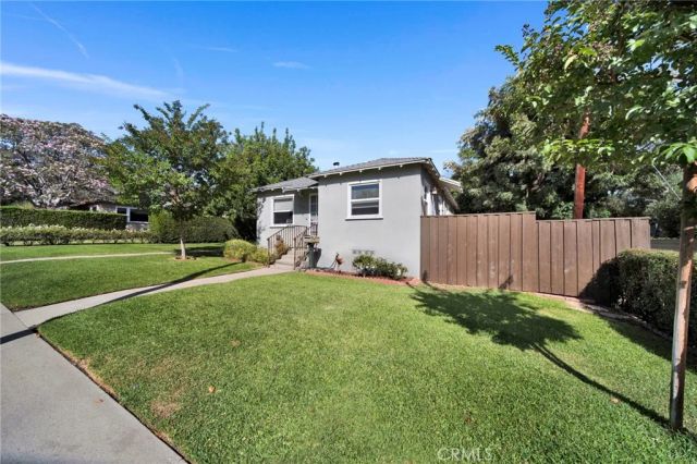 240 N Shamrock, Monrovia, CA 91016