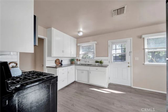 240 N Shamrock, Monrovia, CA 91016