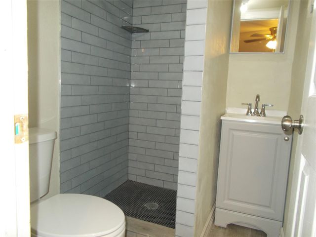 8152 Garland Street, Houston, TX 77017