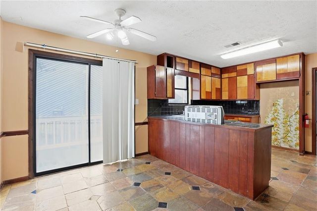 3244 Harbor Woods Road, Decatur, GA 30034