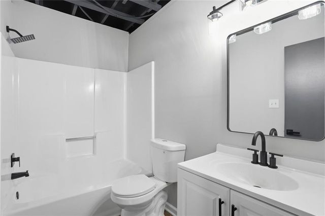 3244 Harbor Woods Road, Decatur, GA 30034