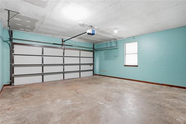 3244 Harbor Woods Road, Decatur, GA 30034