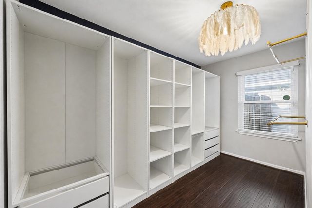 2214 Saxon Drive, Houston, TX 77018