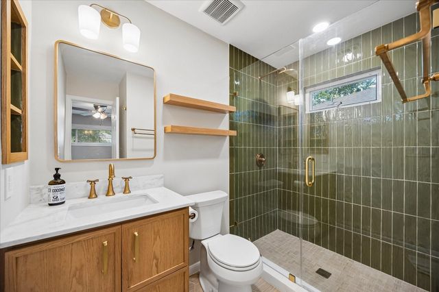 2214 Saxon Drive, Houston, TX 77018