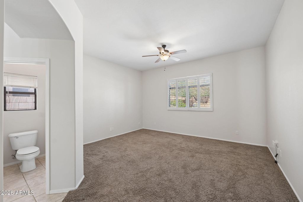 Image 13 of property listing at 4418 E JAEGER Road, Phoenix, AZ 85050