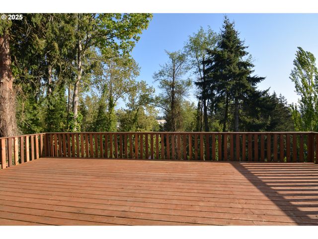 1006 COWLITZ Way, Kelso, WA 98626