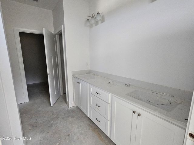 176 Country Cove Lane, Clinton, NC 28328