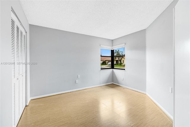 11301 SW 4th ST, Pembroke Pines, FL 33025