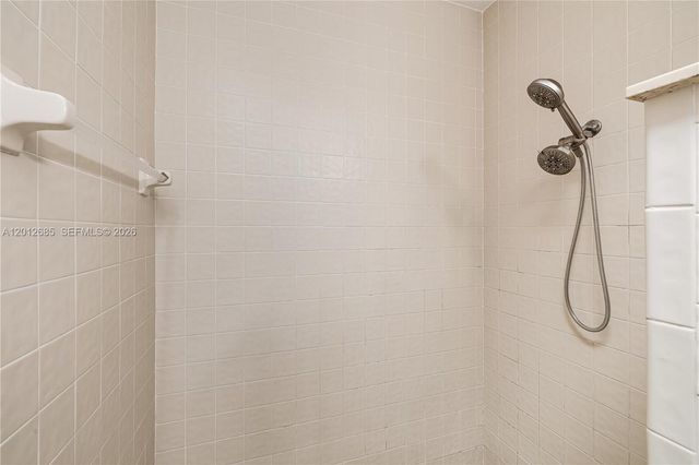 11301 SW 4th ST, Pembroke Pines, FL 33025