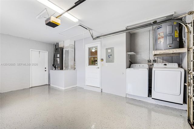 11301 SW 4th ST, Pembroke Pines, FL 33025