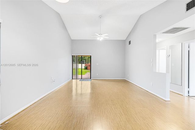 11301 SW 4th ST, Pembroke Pines, FL 33025