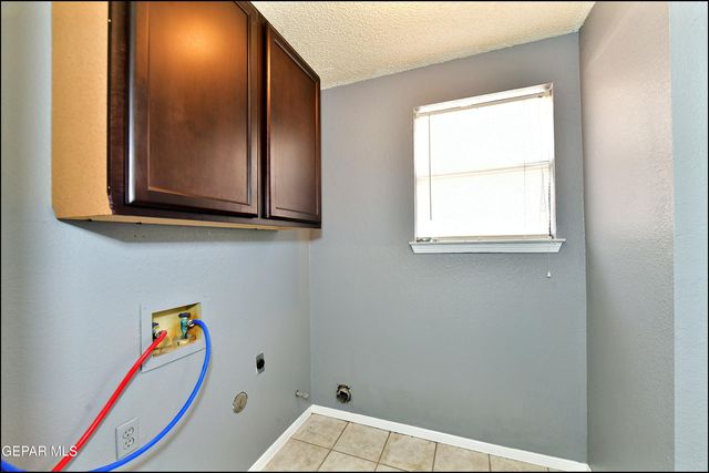 11051 ROCKDALE, El Paso, TX 79934