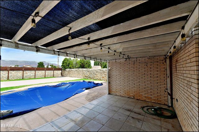 11051 ROCKDALE, El Paso, TX 79934