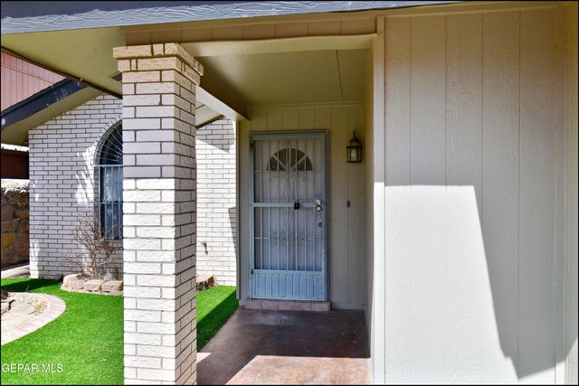 11051 ROCKDALE, El Paso, TX 79934