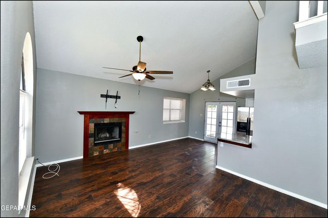 11051 ROCKDALE, El Paso, TX 79934