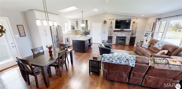 2049 Madison 208, Fredericktown, MO 63645