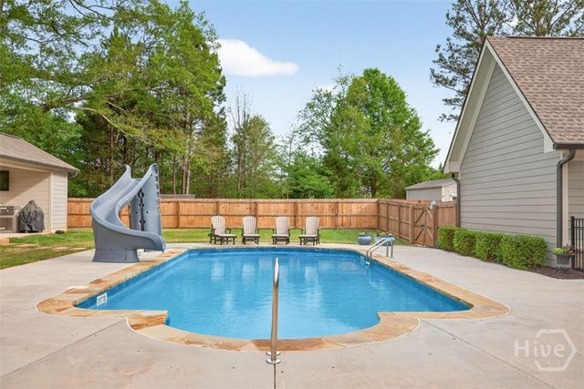 1428 Osborne Road, Statham, GA 30666
