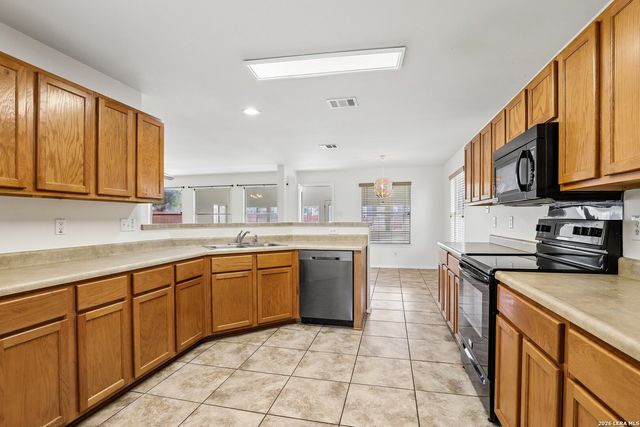 10102 Wildhorse Pkwy, San Antonio, TX 78254