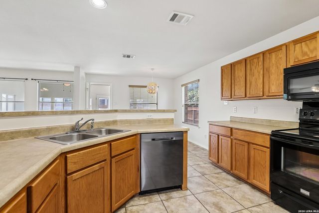10102 Wildhorse Pkwy, San Antonio, TX 78254