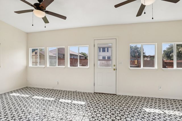 10102 Wildhorse Pkwy, San Antonio, TX 78254