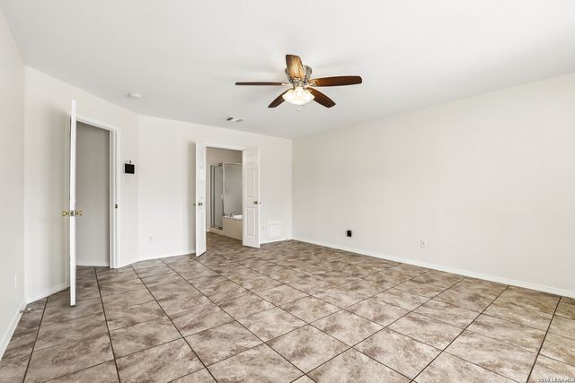10102 Wildhorse Pkwy, San Antonio, TX 78254