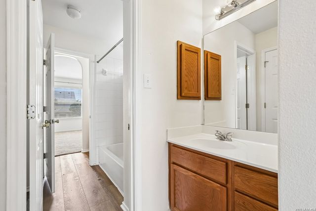 10102 Wildhorse Pkwy, San Antonio, TX 78254