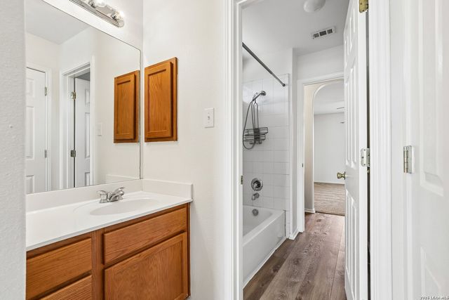 10102 Wildhorse Pkwy, San Antonio, TX 78254