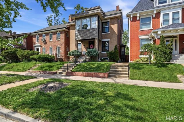 5733 Waterman Boulevard, St Louis, MO 63112
