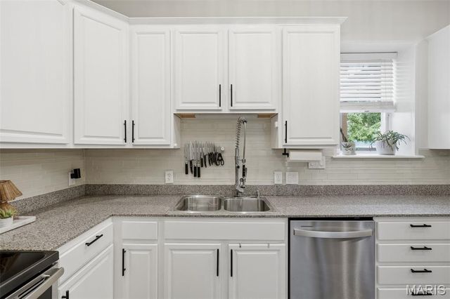 5733 Waterman Boulevard, St Louis, MO 63112
