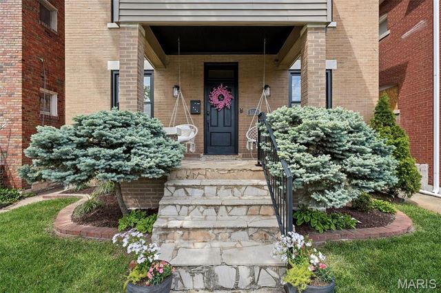 5733 Waterman Boulevard, St Louis, MO 63112