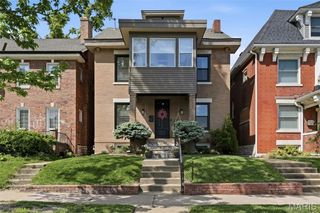 5733 Waterman Boulevard, St Louis, MO 63112